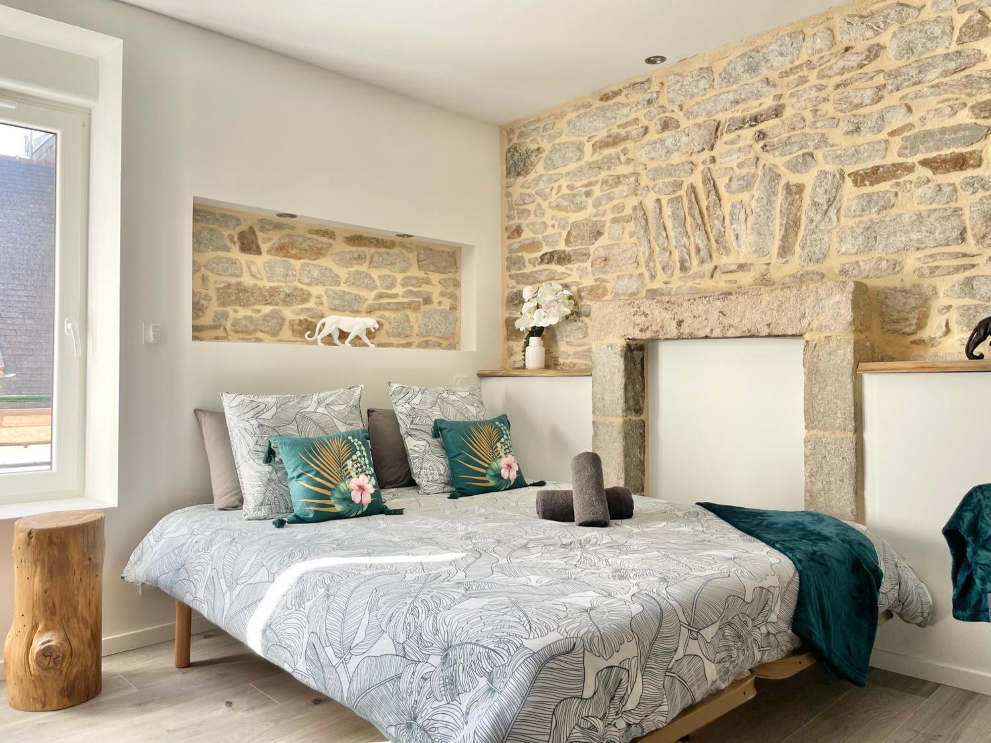 Le Calloch 2D - Studio 4 Etoiles - Quartier Gare - Wifi - Netflix Quimper Eksteriør billede